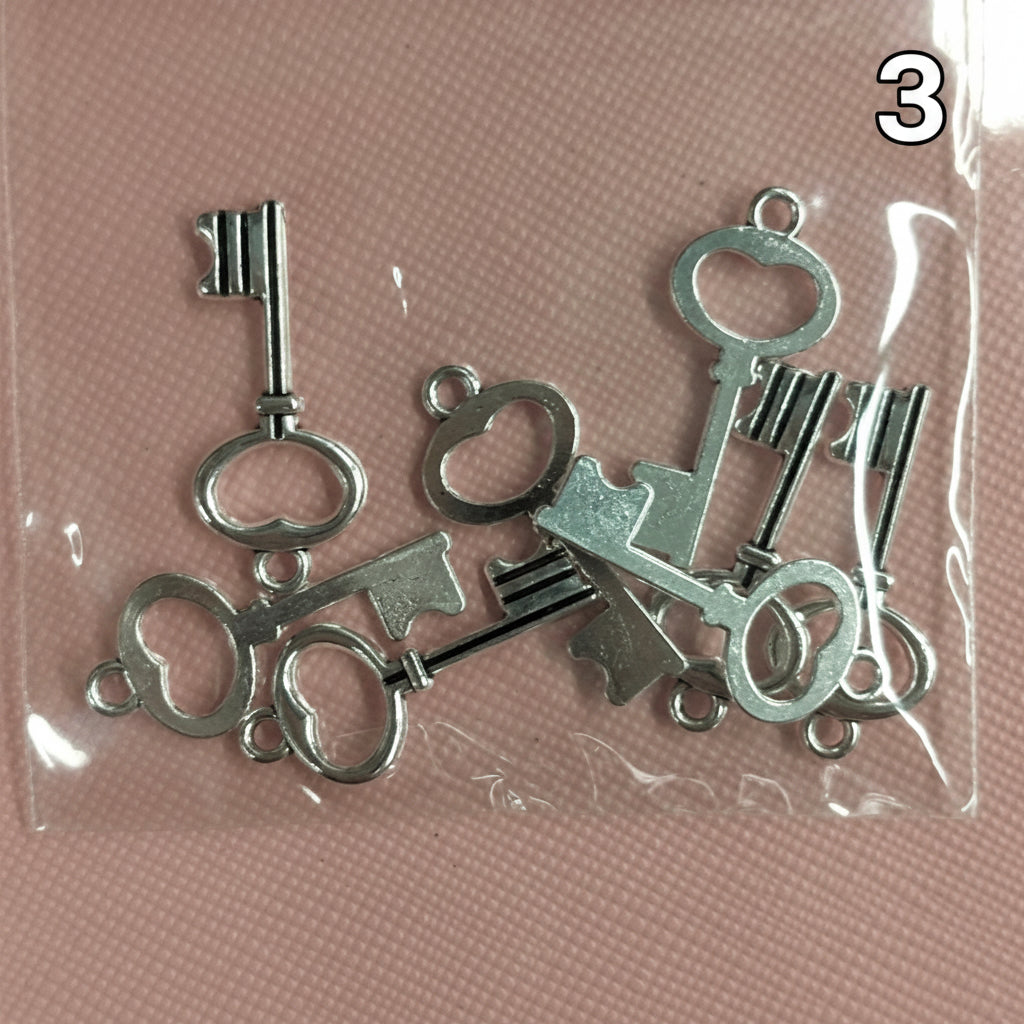 Decorazioni in metallo €0.80 l'una